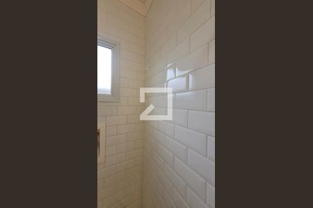 Casa de condomínio à venda com 180m², 3 quartos e 3 vagas Casa de condomínio à venda com 180m², 3 quartos e 3 vagasBanheiro 2