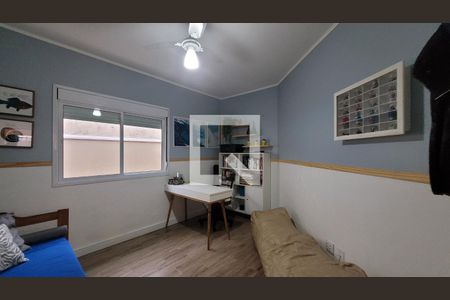 Casa de condomínio à venda com 180m², 3 quartos e 3 vagas Casa de condomínio à venda com 180m², 3 quartos e 3 vagasQuarto 1