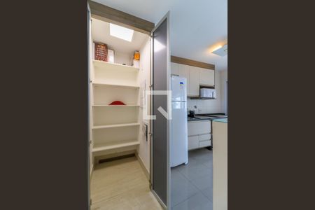 Apartamento à venda com 51m², 1 quarto e 1 vaga Apartamento à venda com 51m², 1 quarto e 1 vagaDespensa