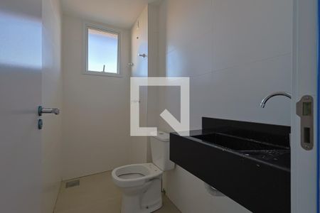 Apartamento à venda com 150m², 4 quartos e 3 vagas Apartamento à venda com 150m², 4 quartos e 3 vagasBanheiro social