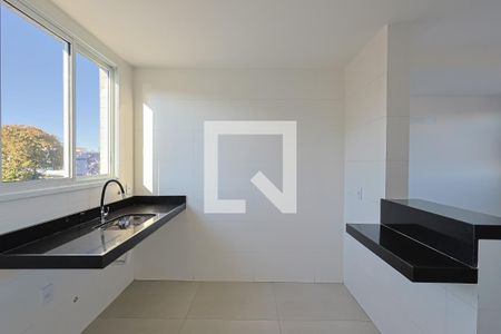 Apartamento à venda com 150m², 4 quartos e 3 vagas Apartamento à venda com 150m², 4 quartos e 3 vagasCozinha