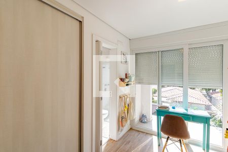 Casa à venda com 380m², 6 quartos e 4 vagas Casa à venda com 380m², 6 quartos e 4 vagasSuíte 5