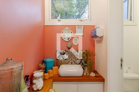 Casa à venda com 380m², 6 quartos e 4 vagas Casa à venda com 380m², 6 quartos e 4 vagasBanheiro do Escritório