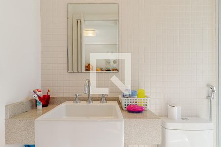 Casa à venda com 380m², 6 quartos e 4 vagas Casa à venda com 380m², 6 quartos e 4 vagasBanheiro da Suíte 5