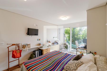 Casa à venda com 380m², 6 quartos e 4 vagas Casa à venda com 380m², 6 quartos e 4 vagasSuíte 4