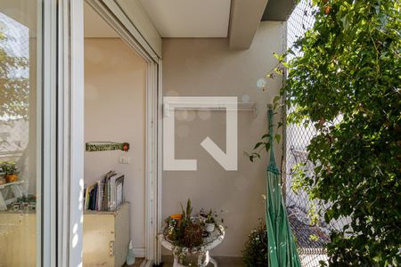 Casa à venda com 380m², 6 quartos e 4 vagas Casa à venda com 380m², 6 quartos e 4 vagasSacada da Suíte 4