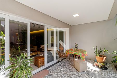 Casa à venda com 380m², 6 quartos e 4 vagas Casa à venda com 380m², 6 quartos e 4 vagasJardim 1