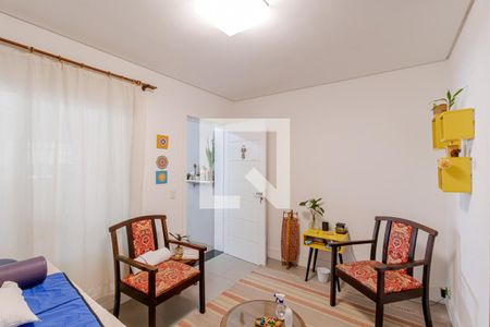 Casa à venda com 380m², 6 quartos e 4 vagas Casa à venda com 380m², 6 quartos e 4 vagasEscritório Individual