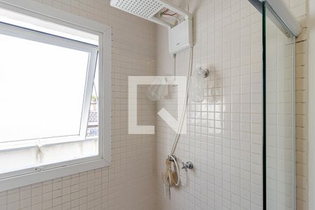 Casa à venda com 380m², 6 quartos e 4 vagas Casa à venda com 380m², 6 quartos e 4 vagasBanheiro do Quarto 1 e 2