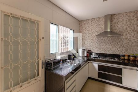 Casa à venda com 270m², 5 quartos e 5 vagasCozinha