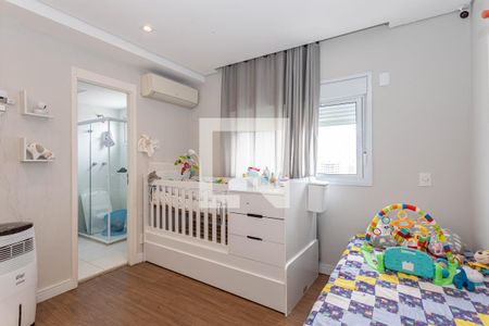 Apartamento à venda com 214m², 3 quartos e 4 vagasSuite 2