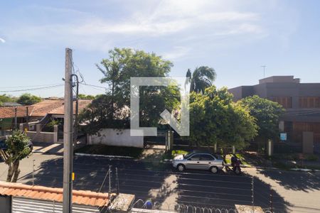 Casa à venda com 200m², 3 quartos e 2 vagasQuarto 2-Vista