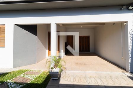 Casa à venda com 200m², 3 quartos e 2 vagasQuintal