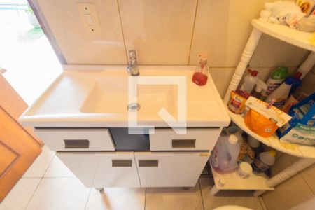 Casa à venda com 200m², 3 quartos e 2 vagasBanheiro de serviço