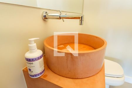 Apartamento à venda com 105m², 2 quartos e 3 vagas Apartamento à venda com 105m², 2 quartos e 3 vagasLavabo