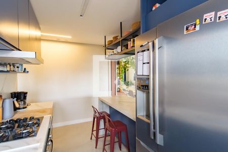 Apartamento à venda com 105m², 2 quartos e 3 vagas Apartamento à venda com 105m², 2 quartos e 3 vagasCozinha