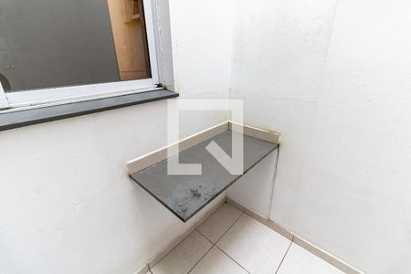 Casa à venda com 80m², 3 quartos e 2 vagas Casa à venda com 80m², 3 quartos e 2 vagasLavanderia