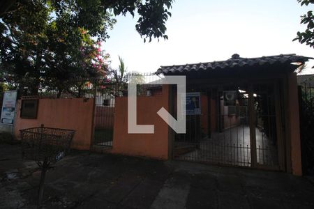 Casa à venda com 96m², 2 quartos e 1 vagaFachada