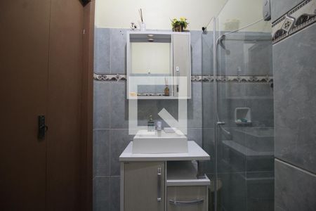 Casa à venda com 96m², 2 quartos e 1 vagaBanheiro