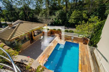 Casa de condomínio à venda com 410m², 4 quartos e 6 vagas