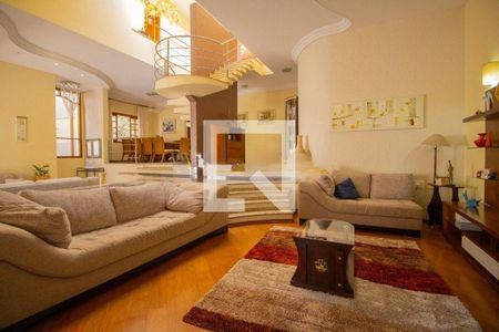 Casa de condomínio à venda com 410m², 4 quartos e 6 vagas