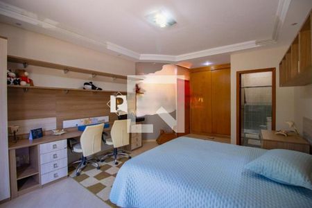 Casa de condomínio à venda com 410m², 4 quartos e 6 vagas