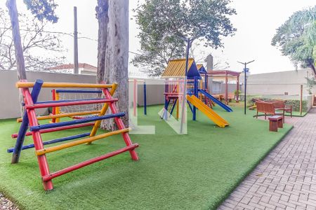 Apartamento à venda com 75m², 3 quartos e 2 vagas Apartamento à venda com 75m², 3 quartos e 2 vagasÁrea comum - Playground