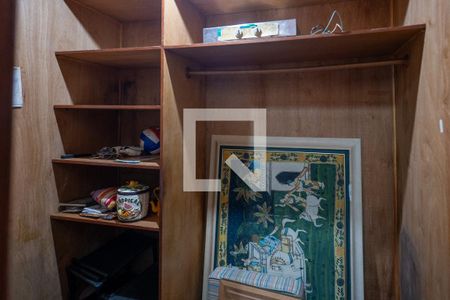 Casa à venda com 285m², 3 quartos e 4 vagasDespensa