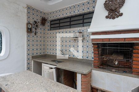 Casa à venda com 285m², 3 quartos e 4 vagasChurrasqueira