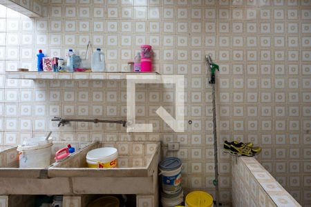 Casa à venda com 285m², 3 quartos e 4 vagasDespensa