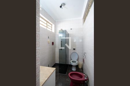 Casa à venda com 285m², 3 quartos e 4 vagasBanheiro