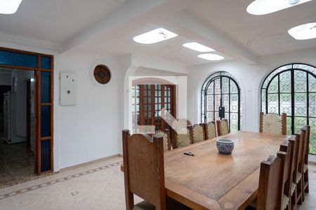 Casa à venda com 285m², 3 quartos e 4 vagasSala de jantar