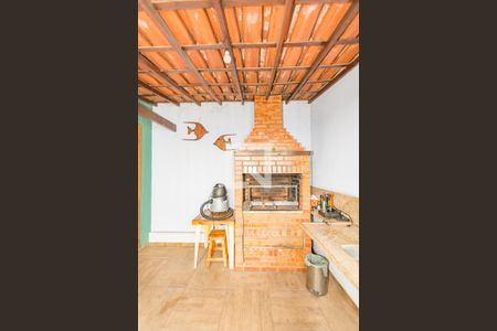 Casa à venda com 360m², 4 quartos e 3 vagas Casa à venda com 360m², 4 quartos e 3 vagasChurrasqueira