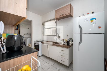 Apartamento à venda com 65m², 2 quartos e 2 vagas Apartamento à venda com 65m², 2 quartos e 2 vagasCozinha