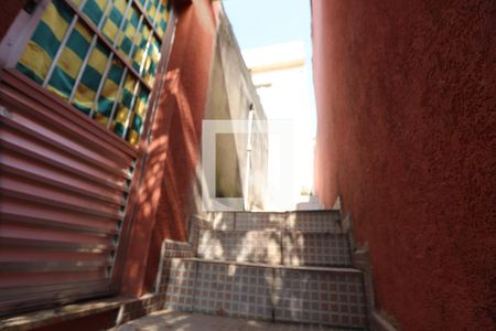 Casa para alugar com 80m², 2 quartos e 1 vagaEntrada