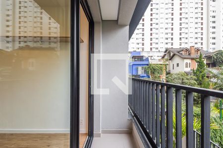 Varanda de kitnet/studio para alugar com 1 quarto, 24m² em Sumarezinho, São Paulo