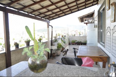 Apartamento à venda com 150m², 3 quartos e 2 vagasÁrea externa