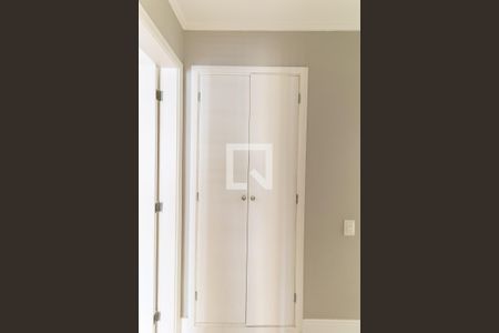 Corredor de apartamento para alugar com 2 quartos, 69m² em Indianópolis, São Paulo