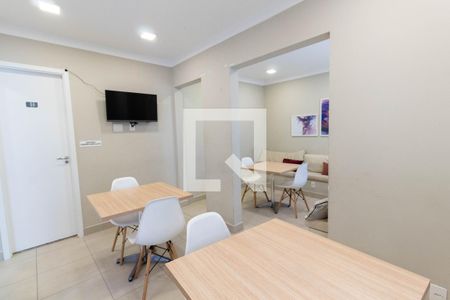 Apartamento para alugar com 38m², 2 quartos e sem vagaÁrea comum - Salão de festas