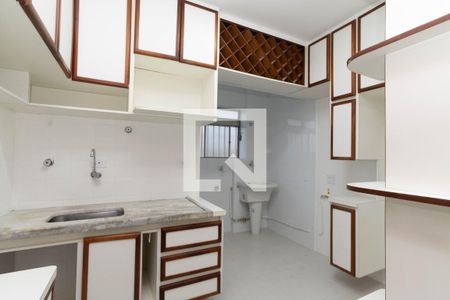 Apartamento à venda com 70m², 3 quartos e 1 vaga Apartamento à venda com 70m², 3 quartos e 1 vagaCozinha