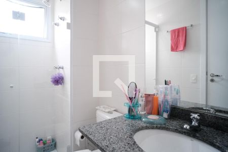 Apartamento à venda com 73m², 3 quartos e 1 vaga Apartamento à venda com 73m², 3 quartos e 1 vagaBanheiro da Suíte