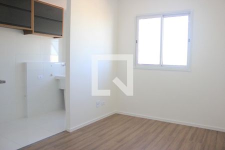 Sala de apartamento para alugar com 2 quartos, 38m² em Vila Galvão, Guarulhos