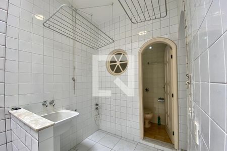 Casa à venda com 102m², 2 quartos e 1 vaga Casa à venda com 102m², 2 quartos e 1 vagaÁrea de Serviço