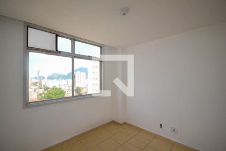 Quarto 1 de apartamento para alugar com 2 quartos, 48m² em Centro, Nilópolis