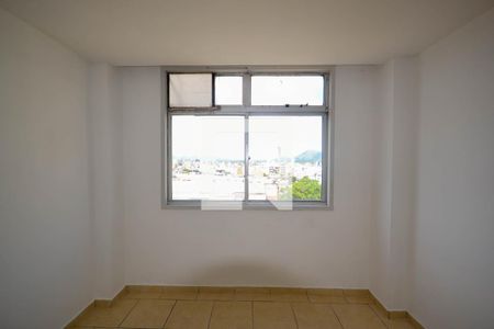 Quarto 1 de apartamento para alugar com 2 quartos, 48m² em Centro, Nilópolis