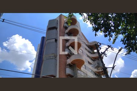 Apartamento à venda com 170m², 3 quartos e 4 vagas Apartamento à venda com 170m², 3 quartos e 4 vagasFachada