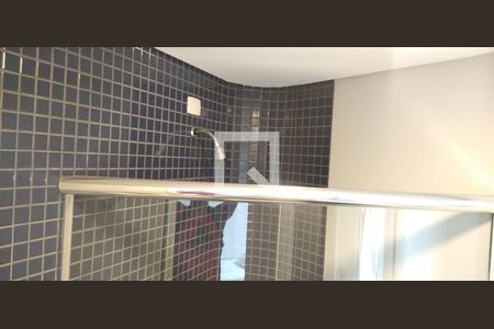 Apartamento à venda com 170m², 3 quartos e 4 vagas Apartamento à venda com 170m², 3 quartos e 4 vagasBanheiro da Suíte 2