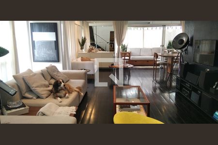 Apartamento à venda com 170m², 3 quartos e 4 vagas Apartamento à venda com 170m², 3 quartos e 4 vagasSala