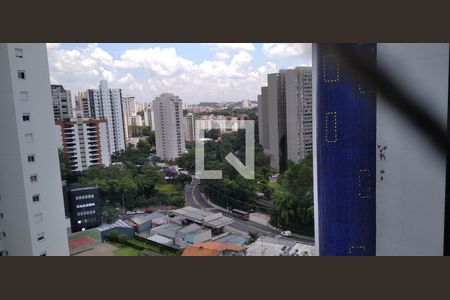Apartamento à venda com 170m², 3 quartos e 4 vagas Apartamento à venda com 170m², 3 quartos e 4 vagasVaranda