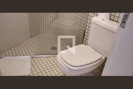 Apartamento à venda com 170m², 3 quartos e 4 vagas Apartamento à venda com 170m², 3 quartos e 4 vagasBanheiro da Suíte 3